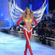 Illustration for article titled Just how superheroic was the Victoria's Secret superhero fashion show?